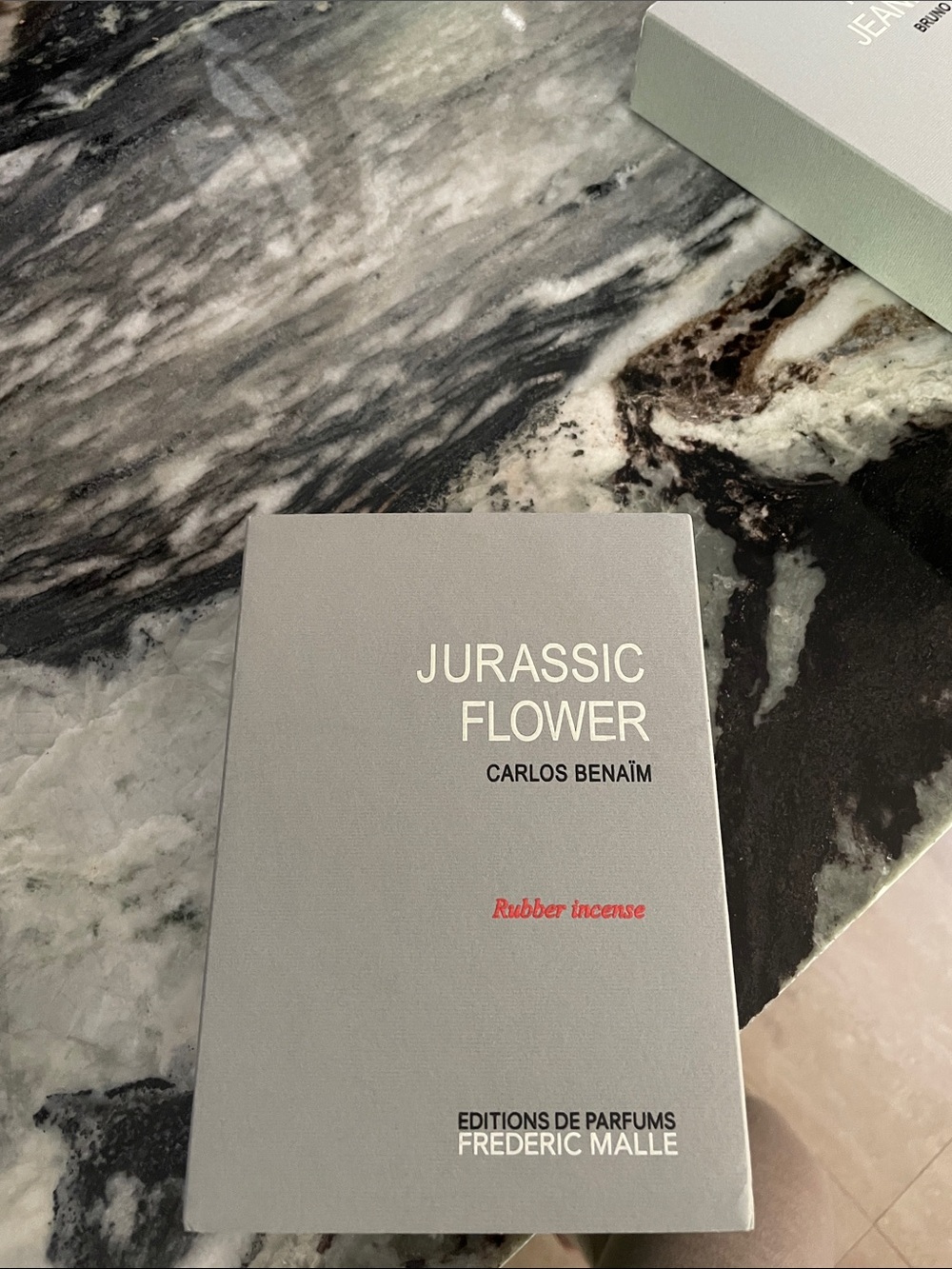 Frederic Malle Jurassic Flower rubber incense